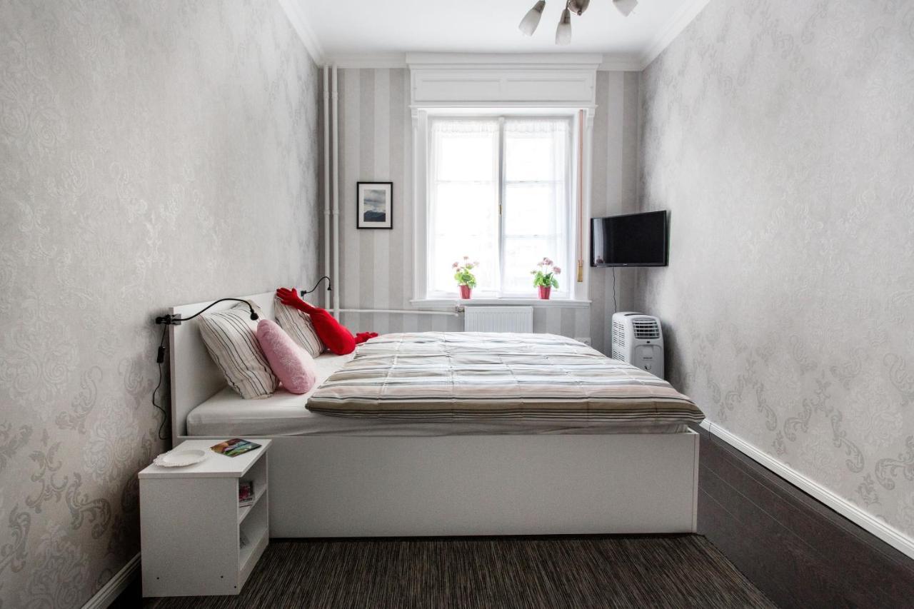 The Little Pearl Close To Westend Budapest Exteriör bild